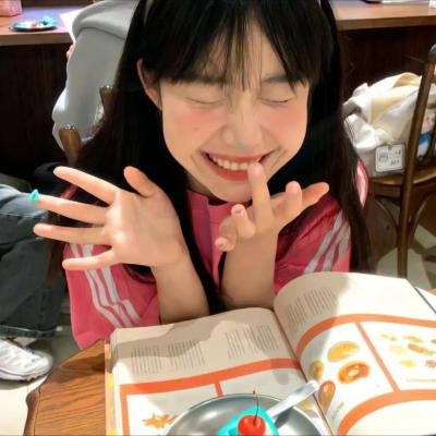 粉色飞碟